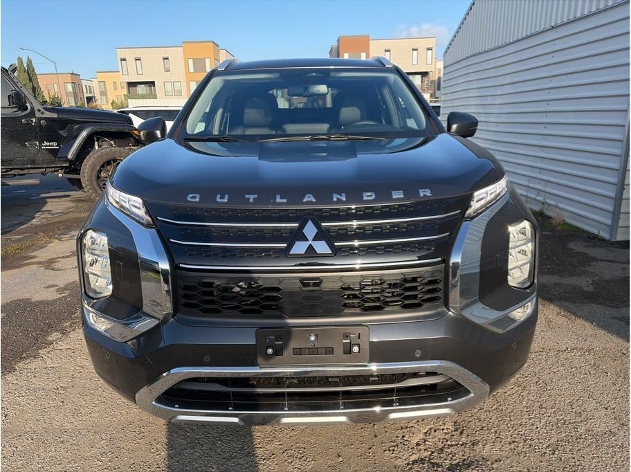 2025 Mitsubishi Outlander PHEV SEL