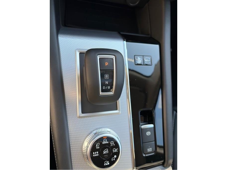 2025 Mitsubishi Outlander PHEV SEL