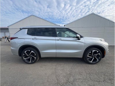2025 Mitsubishi Outlander PHEV SEL