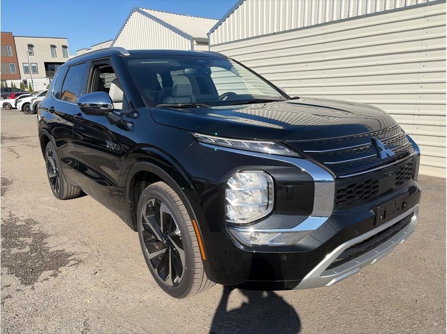 2025 Mitsubishi Outlander PHEV SEL