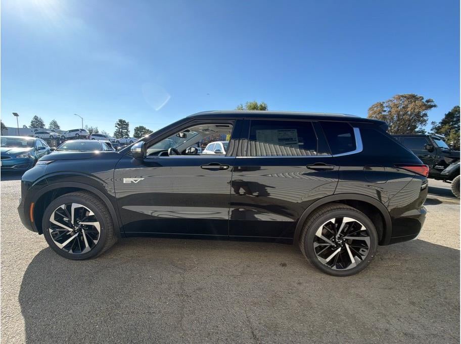 2025 Mitsubishi Outlander PHEV SEL