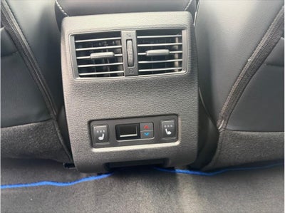 2025 Mitsubishi Outlander PHEV SEL