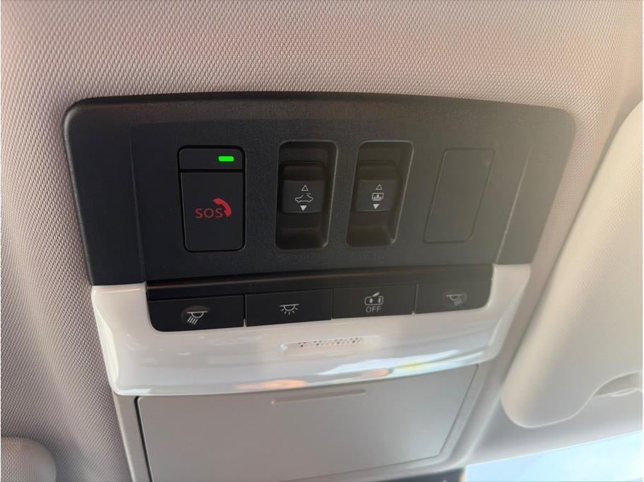 2025 Mitsubishi Outlander PHEV SEL