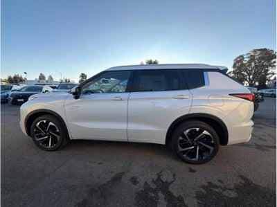 2025 Mitsubishi Outlander PHEV SEL