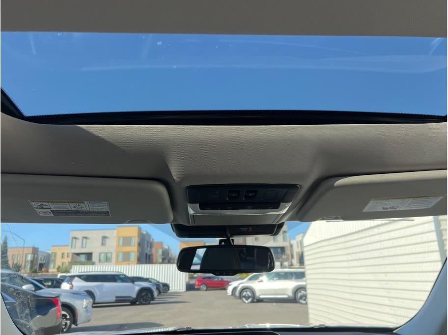 2025 Mitsubishi Outlander PHEV SEL