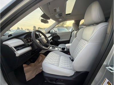 2025 Mitsubishi Outlander PHEV SEL