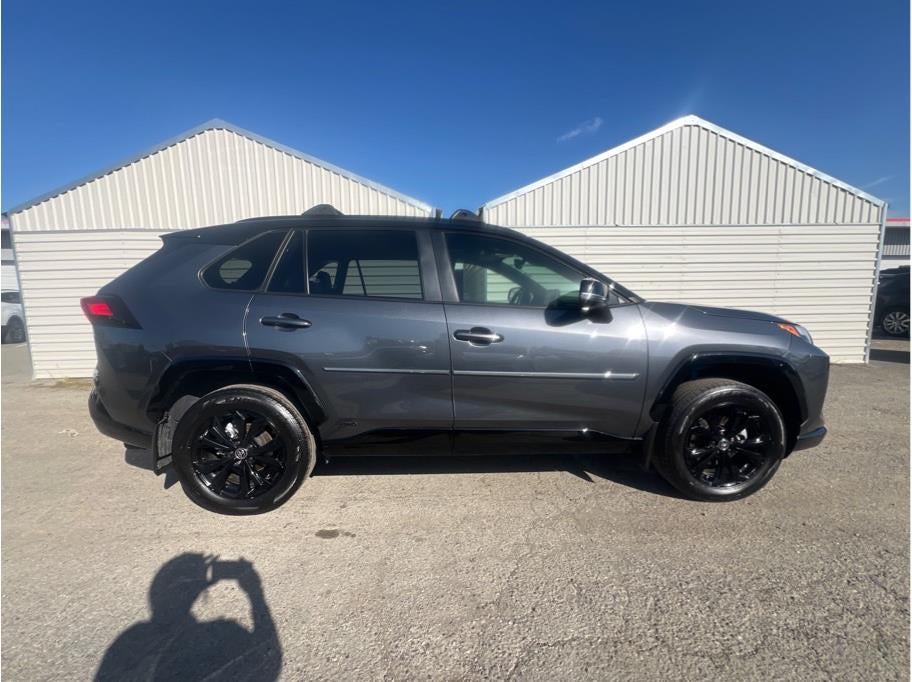 2022 Toyota RAV4 Hybrid XSE Sport Utility 4D