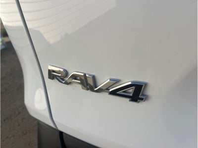 2022 Toyota RAV4 Hybrid XLE Sport Utility 4D