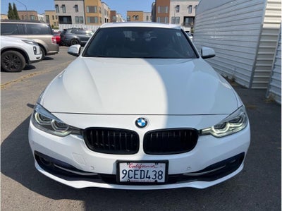2018 BMW 3 Series 330e iPerformance Sedan 4D