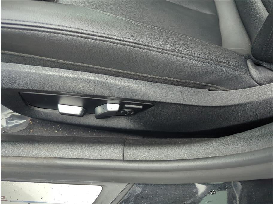 2018 BMW 5 Series 530i Sedan 4D