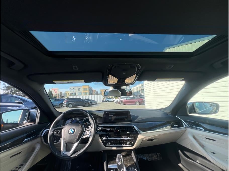 2018 BMW 5 Series 540i Sedan 4D