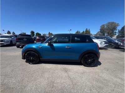 2023 MINI Hardtop 2 Door Cooper SE Hatchback 2D
