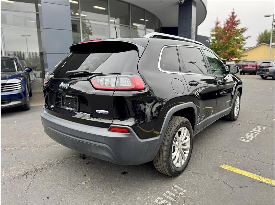 2019 Jeep Cherokee Latitude Sport Utility 4D