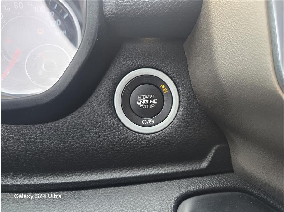 2019 RAM 1500 Crew Cab Laramie Pickup 4D 5 1/2 ft