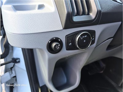 2016 Ford Transit 150 Wagon XL w/Low Roof w/60/40 Side Door Van 3D