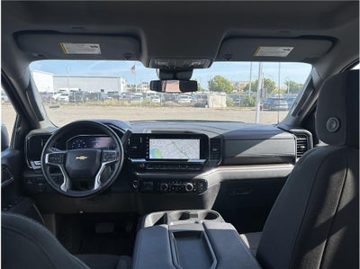 2025 Chevrolet Silverado 1500 Crew Cab LT Pickup 4D 5 3/4 ft