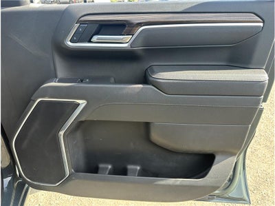 2025 Chevrolet Silverado 1500 Crew Cab LT Pickup 4D 5 3/4 ft