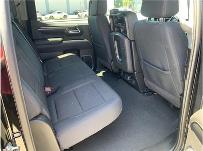 2025 Chevrolet Silverado 1500 Crew Cab LT Pickup 4D 5 3/4 ft