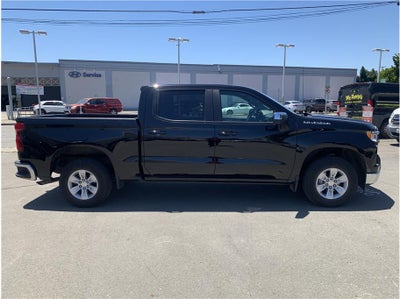 2025 Chevrolet Silverado 1500 Crew Cab LT Pickup 4D 5 3/4 ft