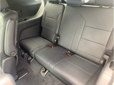 2025 Chevrolet Traverse LT Sport Utility 4D