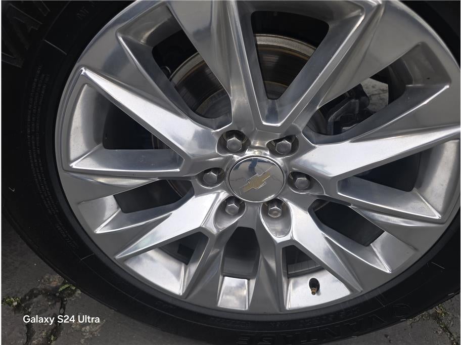 2023 Chevrolet Suburban Premier Sport Utility 4D