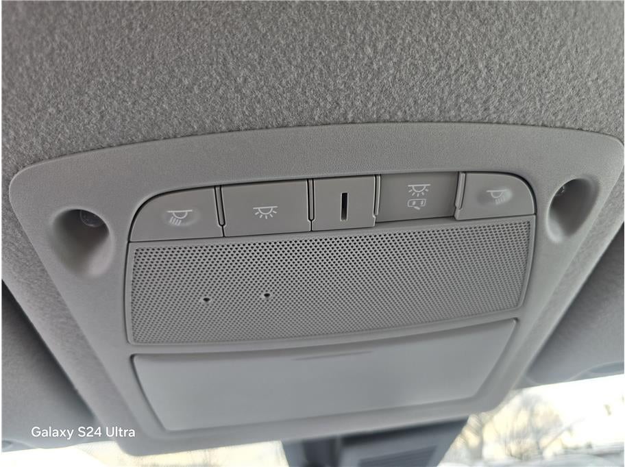 2024 Nissan LEAF S Hatchback 4D