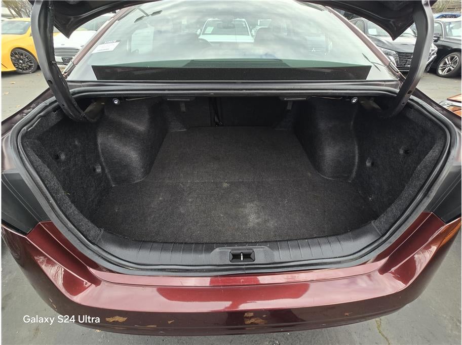 2024 Nissan Altima 2.5 SV Sedan 4D