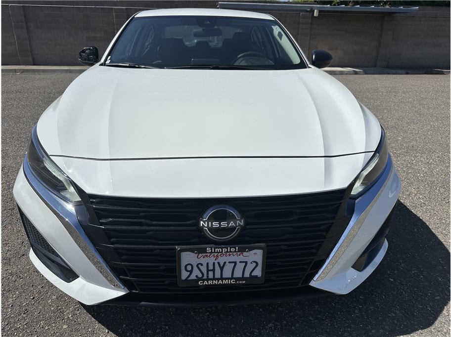 2025 Nissan Altima 2.5 SV Sedan 4D