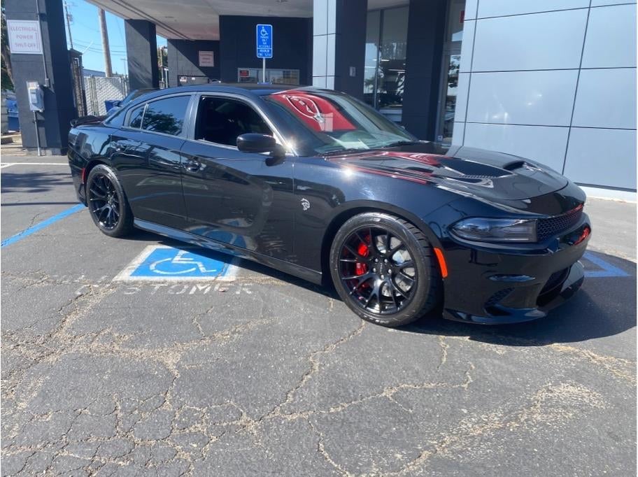 2016 Dodge Charger SRT Hellcat Sedan 4D