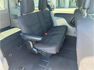 2017 Dodge Grand Caravan Passenger SE Minivan 4D