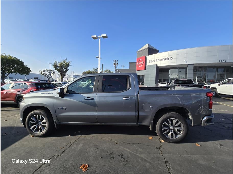 2020 Chevrolet Silverado 1500 Crew Cab LT Pickup 4D 5 3/4 ft