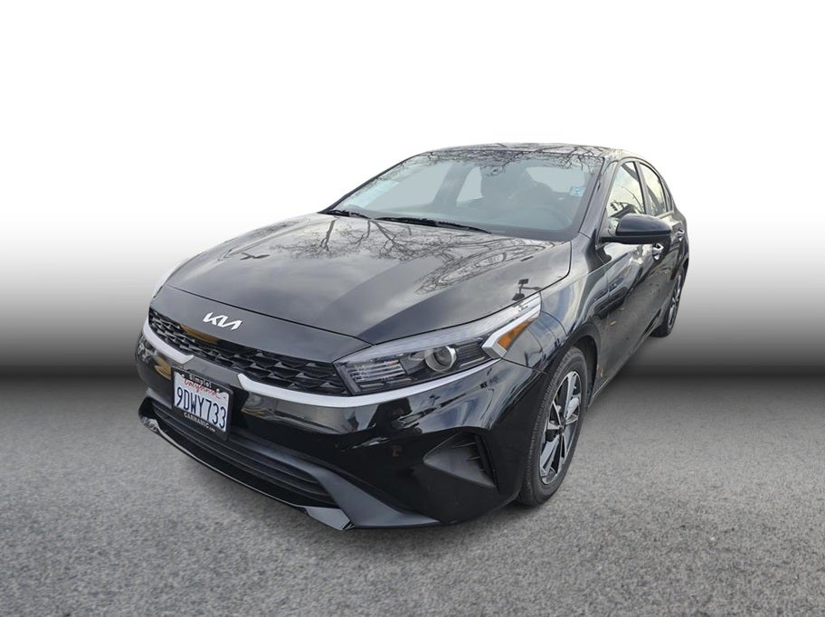 2023 Kia Forte LXS Sedan 4D