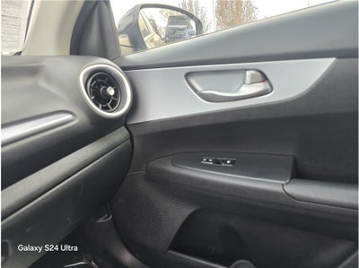 2023 Kia Forte LXS Sedan 4D