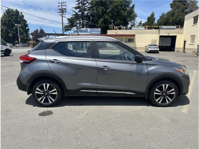 2019 Nissan Kicks SR Sport Utility 4D
