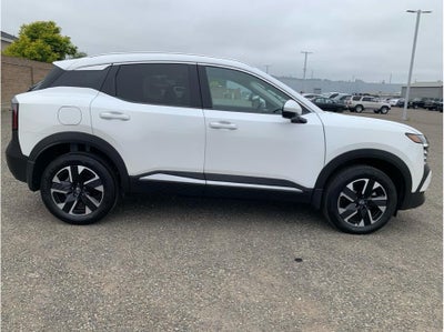2025 Nissan Kicks SR Sport Utility 4D