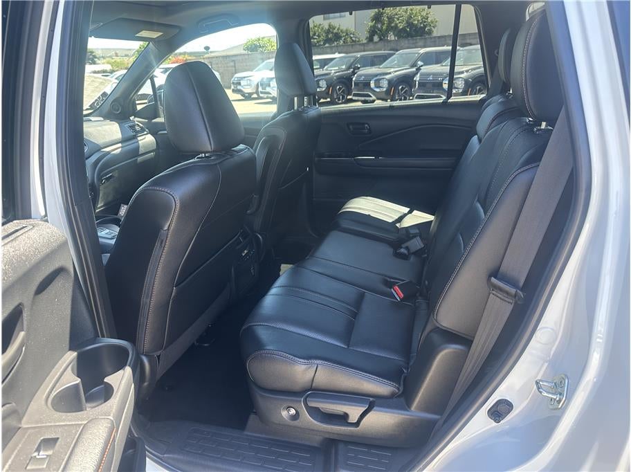 2022 Honda Pilot TrailSport SUV 4D
