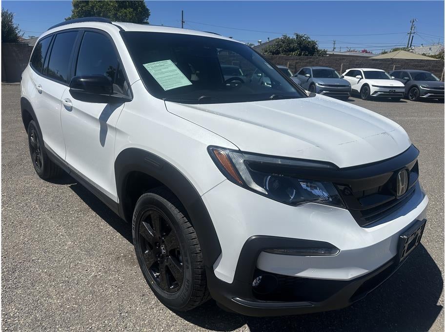2022 Honda Pilot TrailSport SUV 4D