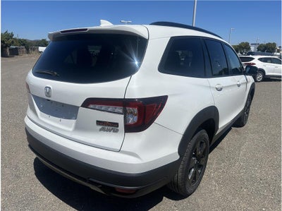 2022 Honda Pilot TrailSport SUV 4D