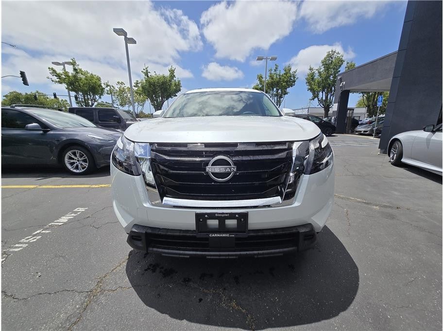 2025 Nissan Pathfinder SV Sport Utility 4D
