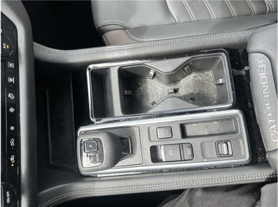 2025 Nissan Pathfinder Platinum Sport Utility 4D