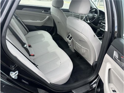 2019 Hyundai Sonata SEL Sedan 4D