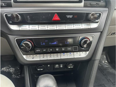 2019 Hyundai Sonata SEL Sedan 4D