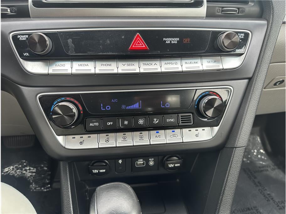 2019 Hyundai Sonata SEL Sedan 4D