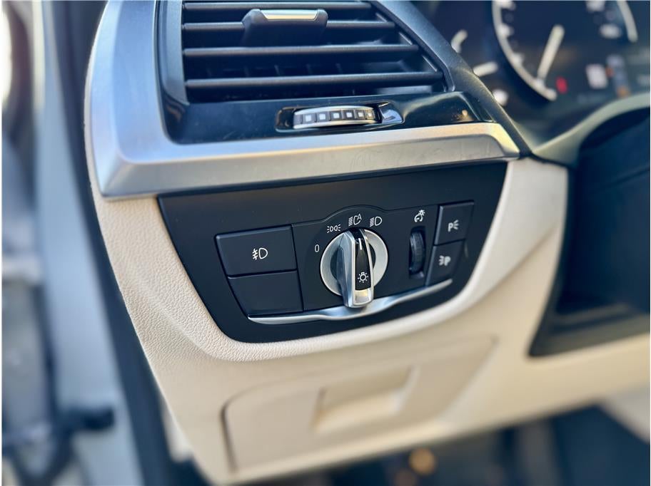 2020 BMW X3 sDrive30i Sport Utility 4D