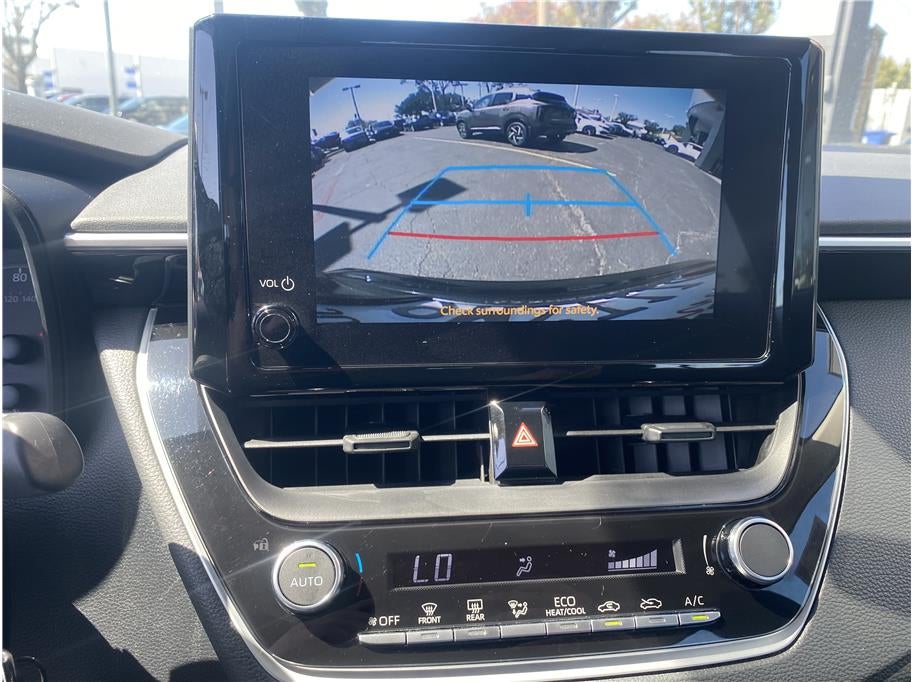 2024 Toyota Corolla LE Sedan 4D