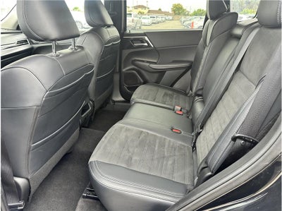 2024 Mitsubishi Outlander SE Sport Utility 4D