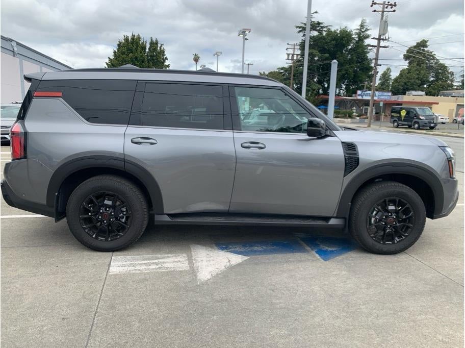 2025 Nissan Armada PRO-4X Sport Utility 4D