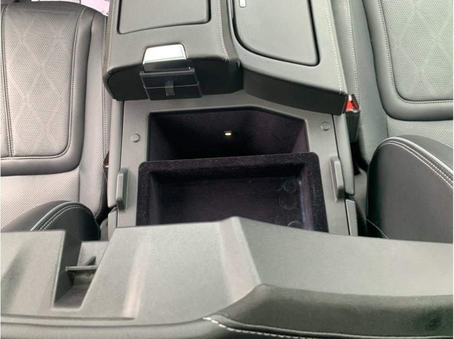 2025 INFINITI QX80 SENSORY Sport Utility 4D