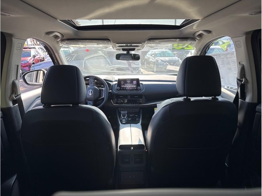 2025 Nissan Rogue SV Sport Utility 4D