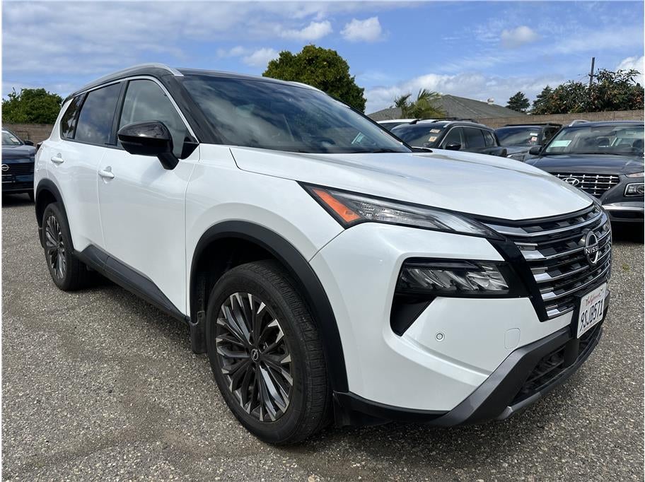 2025 Nissan Rogue SL Sport Utility 4D